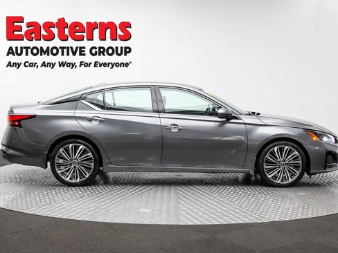 Used 2025 Nissan Altima 2.5 SL image 4