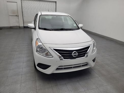 Used 2019 Nissan Versa SV FWD image 14