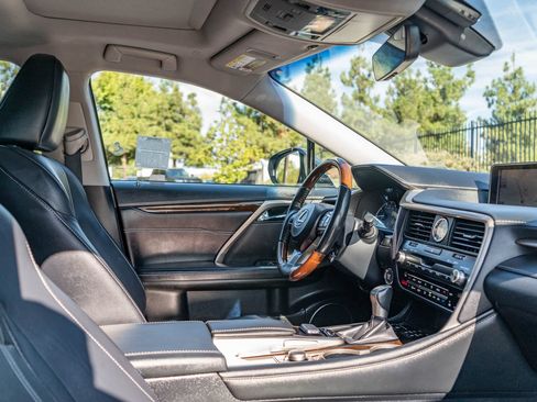 Used 2019 Lexus RX 350 FWD w/ Navigation Package image 20