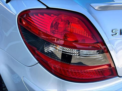 Used 2009 Mercedes-Benz SLK 350 image 23