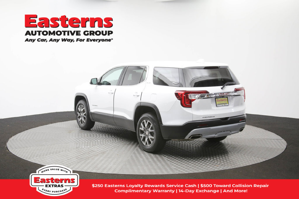 Used 2023 GMC Acadia SLE FWD image 62