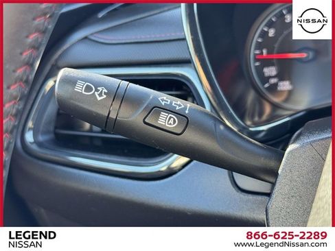 Used 2022 Chevrolet Equinox RS image 19