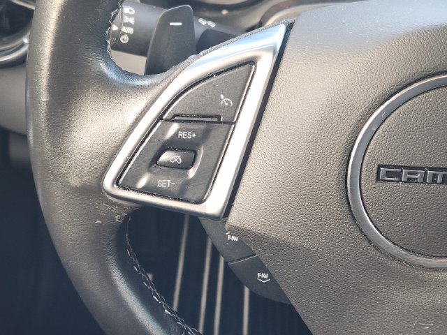 Used 2018 Chevrolet Camaro LT RWD image 29