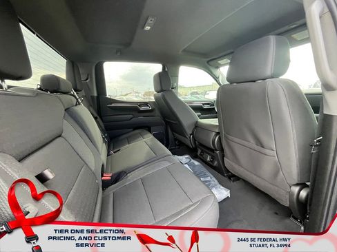 New 2026 GMC Sierra 1500 Elevation image 18
