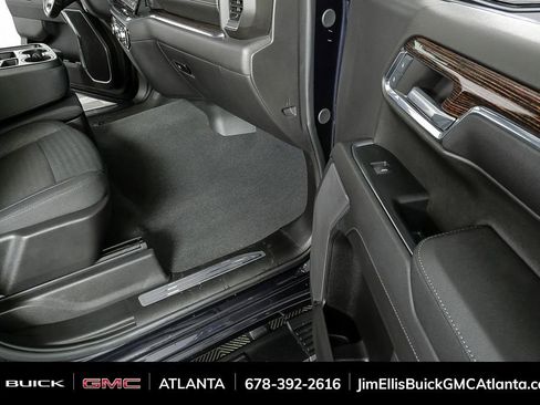 Used 2024 GMC Sierra 1500 Elevation image 23