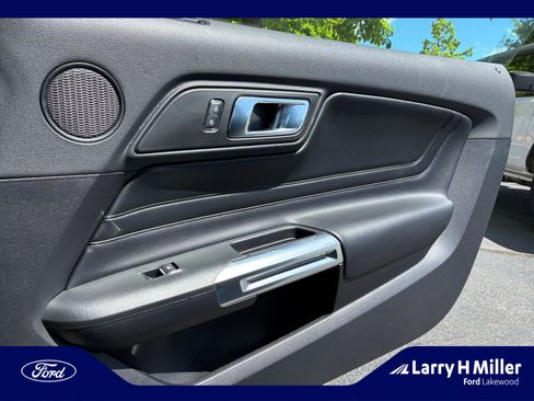 Used 2019 Ford Mustang Bullitt w/ Bullitt Electronics Package RWD image 16