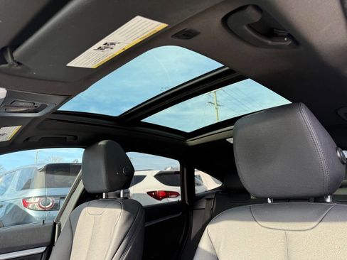 Used 2018 BMW 330i Gran Turismo xDrive image 22