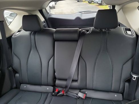 Certified 2022 Acura RDX w/ Technology Package image 9