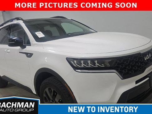 Used 2022 Kia Sorento S w/ Panoramic Sunroof Package image 1