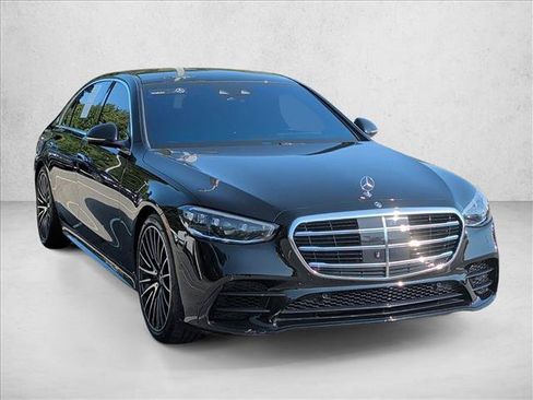 Used 2022 Mercedes-Benz S 580 4MATIC Sedan image 5