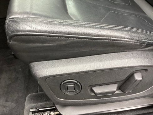 Used 2020 Audi Q3 2.0T Premium w/ Convenience Package image 18