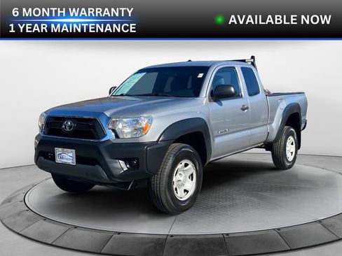 Used 2015 Toyota Tacoma 4x4 Access Cab V6 w/ Convenience Package image 1