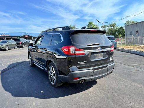 Used 2022 Subaru Ascent Limited w/ Technology Package AWD/4WD image 7