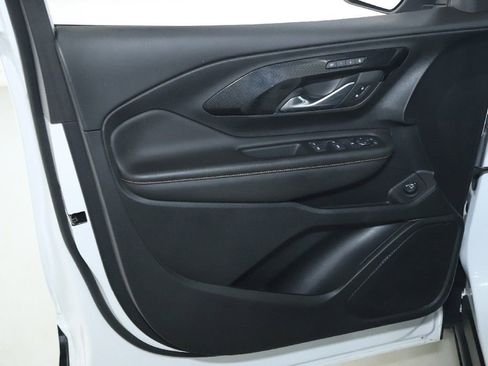 Used 2023 GMC Terrain AT4 w/ Tech Package image 15