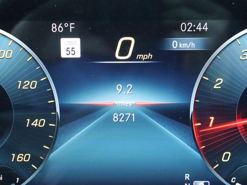 Used 2022 Mercedes-Benz GLE 350 4MATIC image 36