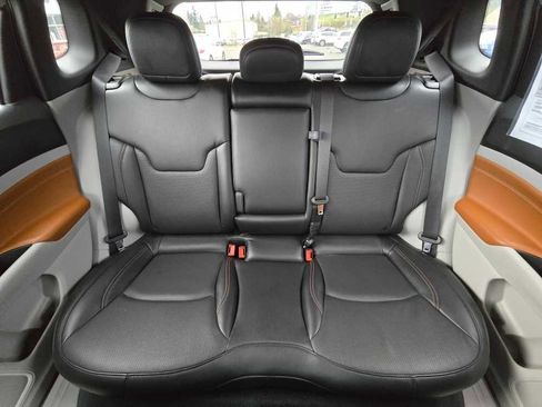 Used 2023 Jeep Compass Limited w/ Elite Group image 17