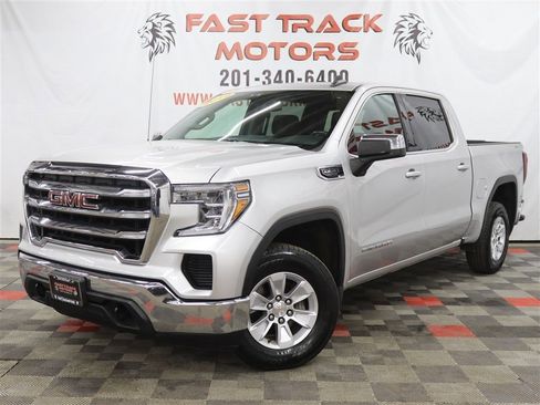 Used 2019 GMC Sierra 1500 SLE w/ SLE Value Package image 1