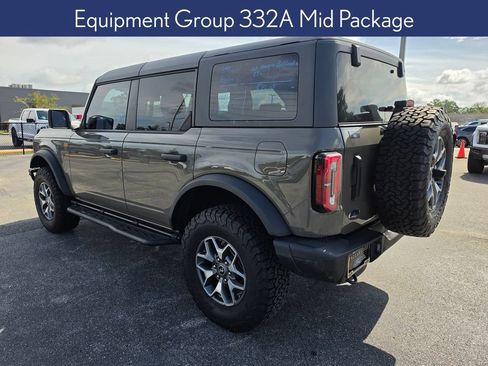 Used 2025 Ford Bronco Badlands AWD/4WD image 2