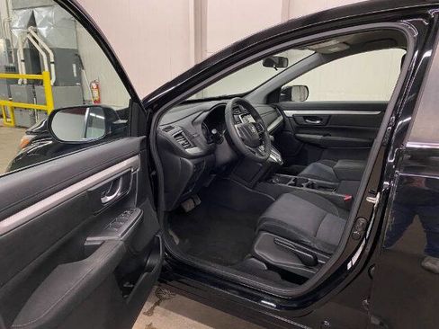 Used 2018 Honda CR-V LX image 10