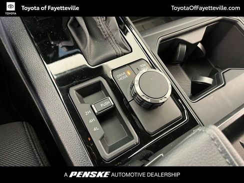 New 2026 Toyota Tundra SR5 AWD/4WD image 31