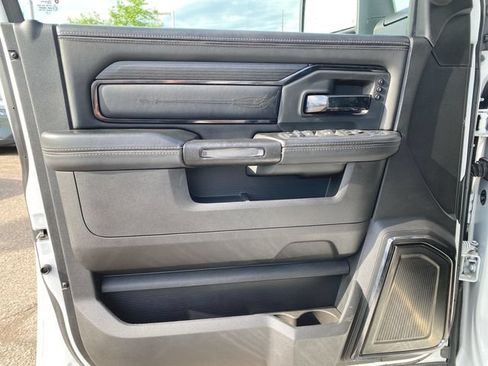 Used 2024 RAM 2500 Limited AWD/4WD image 23