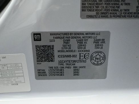 Used 2024 Chevrolet Silverado 3500 LT image 49