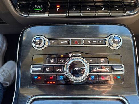 Certified 2021 Lincoln Nautilus Reserve w/ Class II Trailer Tow Package image 36