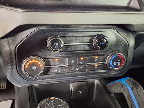 Used 2021 Ford Bronco 2-Door AWD/4WD image 16