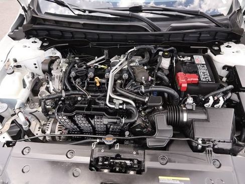 Certified 2025 Nissan Altima 2.5 SV FWD image 28