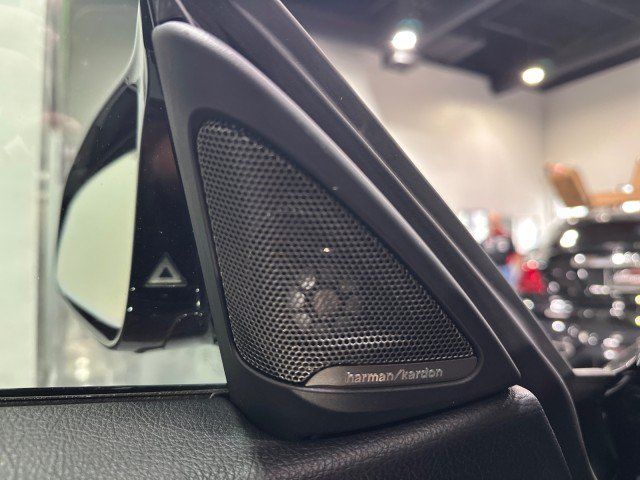 Used 2018 BMW M4 Coupe w/ Competition Package RWD image 66