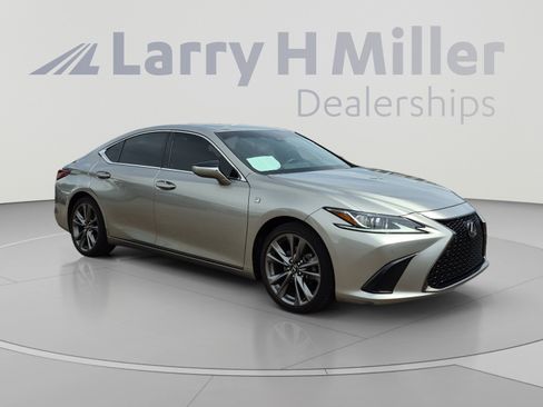 Used 2020 Lexus ES 350 F Sport w/ Accessory Package 2 FWD image 7