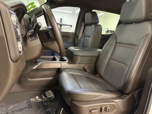Used 2022 GMC Sierra 1500 Denali w/ Denali Reserve Package AWD/4WD image 5