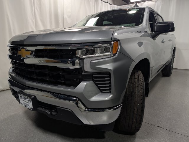 New 2026 Chevrolet Silverado 1500 LT AWD/4WD image 7