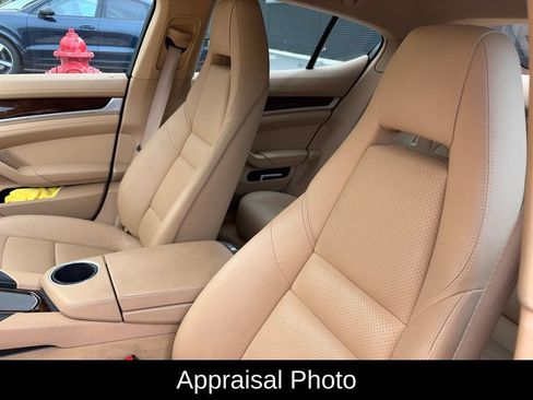 Used 2011 Porsche Panamera 4 AWD/4WD image 4