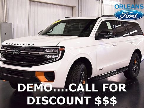 New 2025 Ford Expedition Tremor image 3
