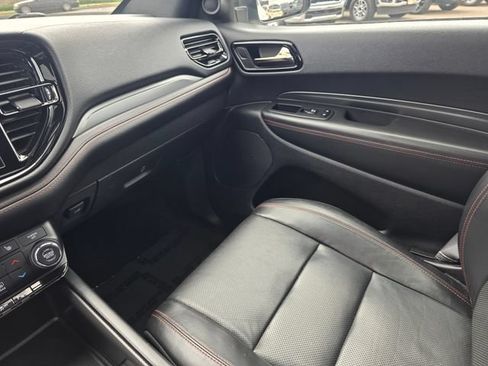 Used 2024 Dodge Durango GT RWD image 34