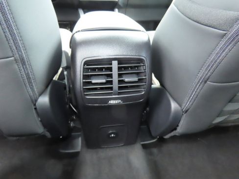 Certified 2025 Ford Bronco Sport Big Bend AWD/4WD image 21