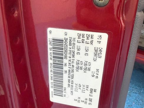 Used 1995 Dodge Caravan Minivan image 50