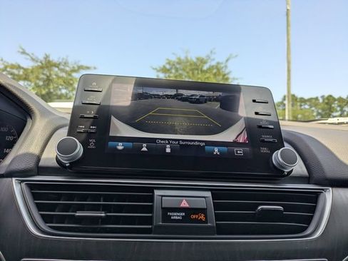 Used 2022 Honda Accord EX-L image 22