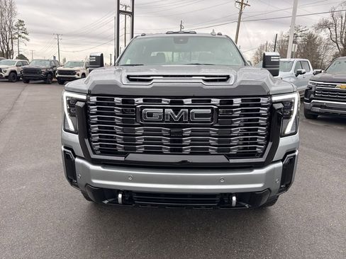 New 2026 GMC Sierra 2500 Denali Ultimate image 8