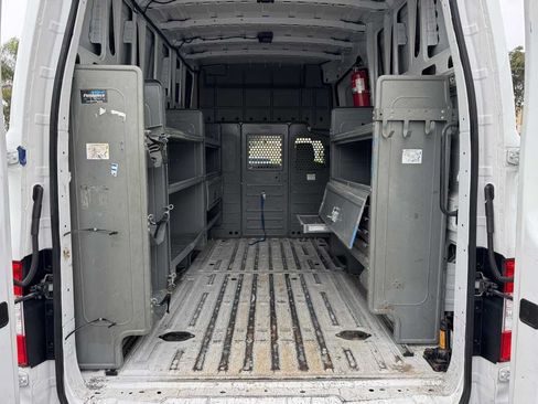 Used 2020 Nissan NV 2500 S RWD image 12
