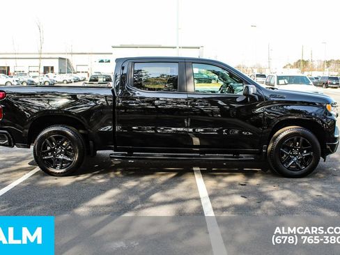 Used 2024 Chevrolet Silverado 1500 RST AWD/4WD image 9