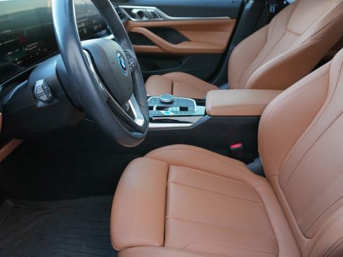 Certified 2023 BMW i4 eDrive35 w/ Premium Package image 10