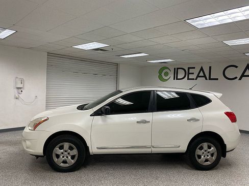 Used 2011 Nissan Rogue S image 8