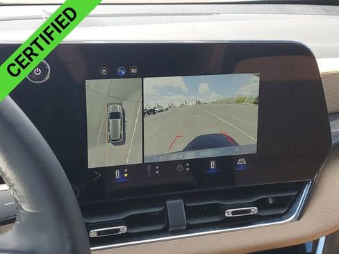 Certified 2025 Chevrolet Equinox ACTIV w/ Safety and Technology Package AWD/4WD image 16