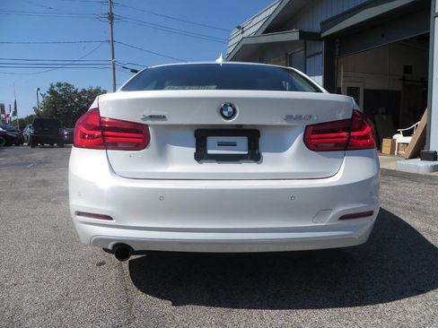 Used 2016 BMW 320i xDrive Sedan image 7
