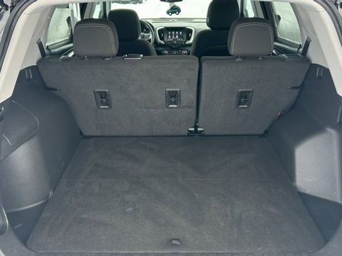 Certified 2023 GMC Terrain SLE w/ Driver Convenience Package image 18