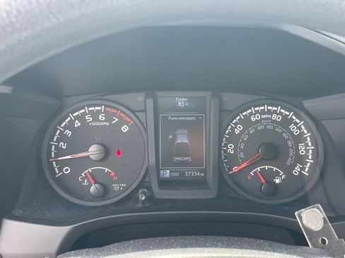 Used 2021 Toyota Tacoma SR image 11