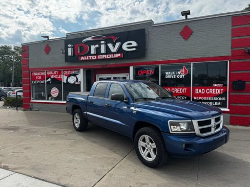 Used 2011 Dodge Dakota Big Horn w/ Utility Group AWD/4WD image 1
