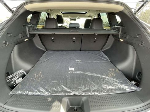New 2026 Nissan Murano Platinum image 10
